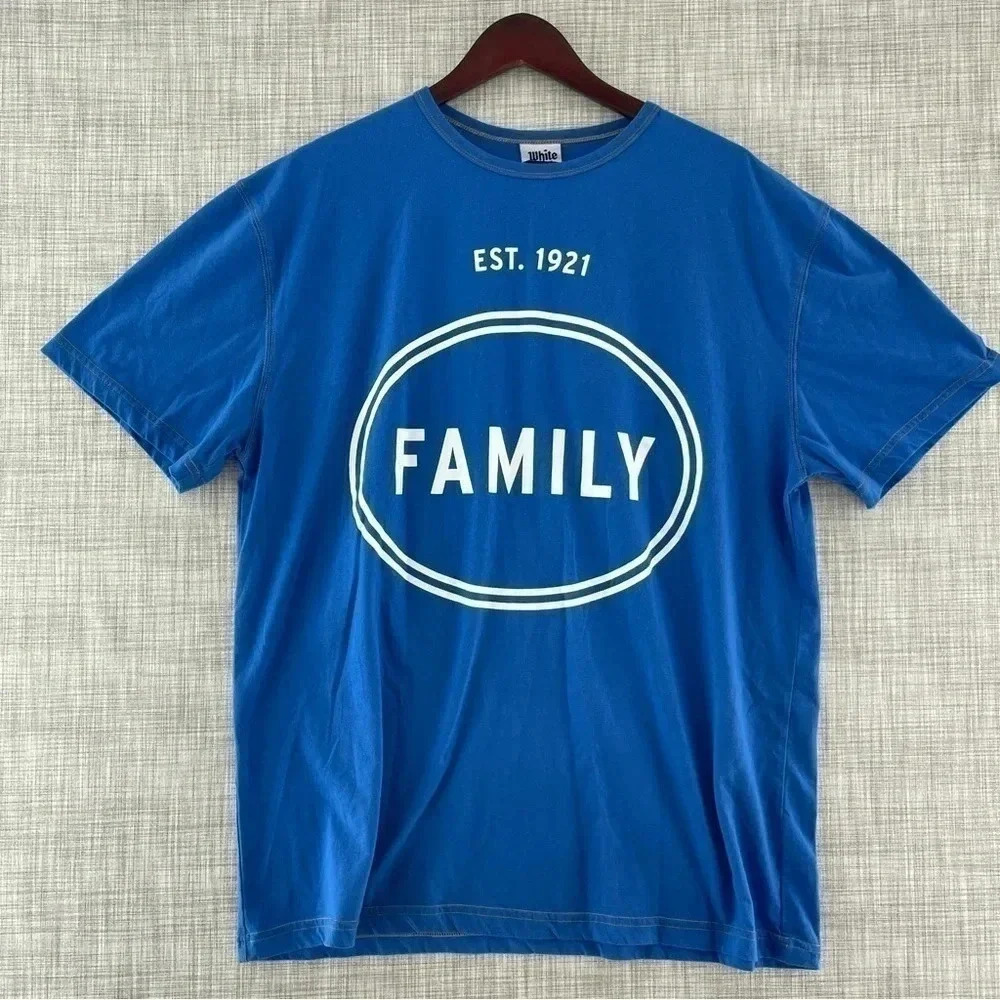 EUC White Castle Family Yellow Short Sleeve T shirt Men's XL 7874/8 b